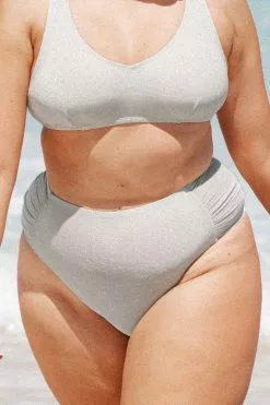 Cupshe Madisen Ruched Plus Size Bikini Bottom