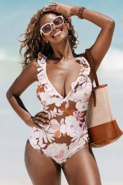 Cupshe Kari Floral Ruffle One Piece Swimsuit