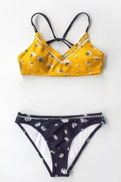 Cupshe Yellow and Navy Floral Bikini 6 Cupshe Yellow and Navy Floral Bikini -Deals Cupshe Store CP 3 19af307c 76aa 4445 ba34 940ee5cf6fb4