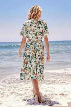Cupshe Scarlette Floral V-Neck Midi Dress 7 Cupshe Scarlette Floral V-Neck Midi Dress -Deals Cupshe Store CSN0038EA 2