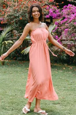 Cupshe Tara Halter Frill Backless Maxi Dress