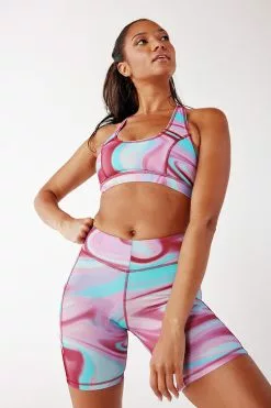 Cupshe Amor Marble Criss Cross Sports Bra 9 Cupshe Amor Marble Criss Cross Sports Bra -Deals Cupshe Store PSN0018EP 4