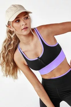 Cupshe Sunshine Side U-neck Front Zipper Crop Sports Bra