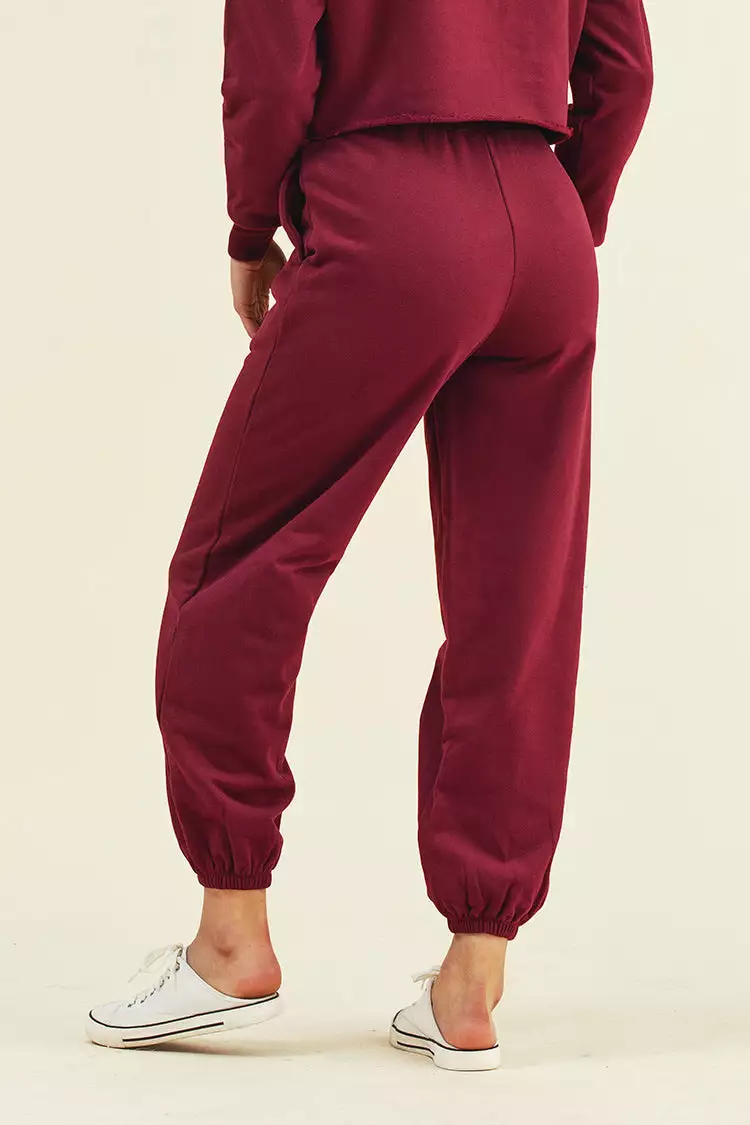 Cupshe Love Potion Elastic Waist Carrot Sweatpants 2 Cupshe Love Potion Elastic Waist Carrot Sweatpants - Image 2