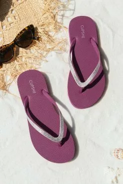 Cupshe Mulberry Fuchsia Flip Flops