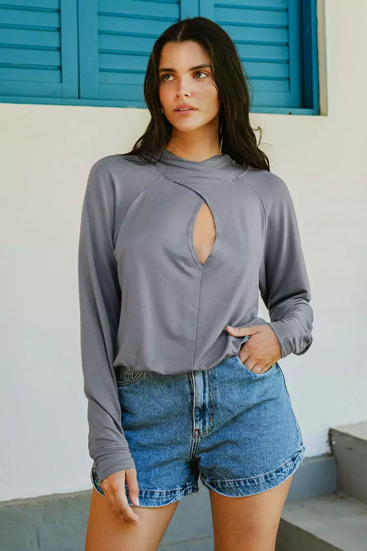 Cupshe Fantasy Cut-out Front Hoodie 3 Cupshe Fantasy Cut-out Front Hoodie - Image 3